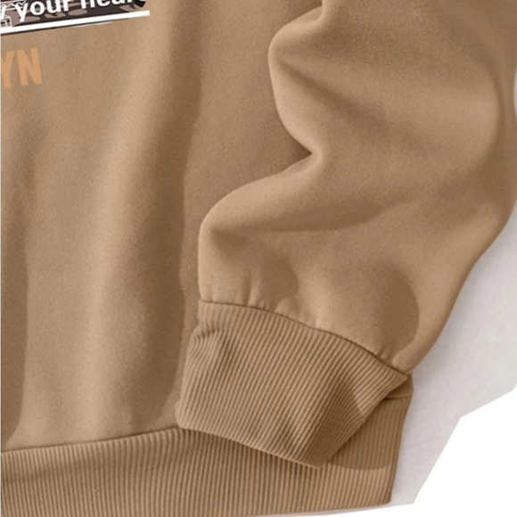 Graphic Pattern Sweater ⌚️ - Picture 3 of 3